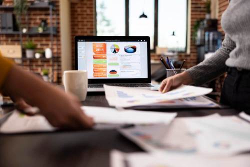 How to Find the Best Bookkeeping Service in Canada (2025 Guide)